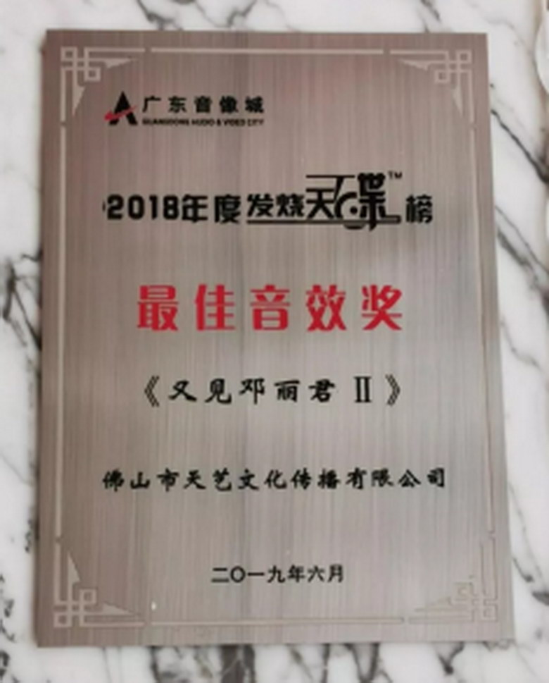 t05.jpg t05.jpg