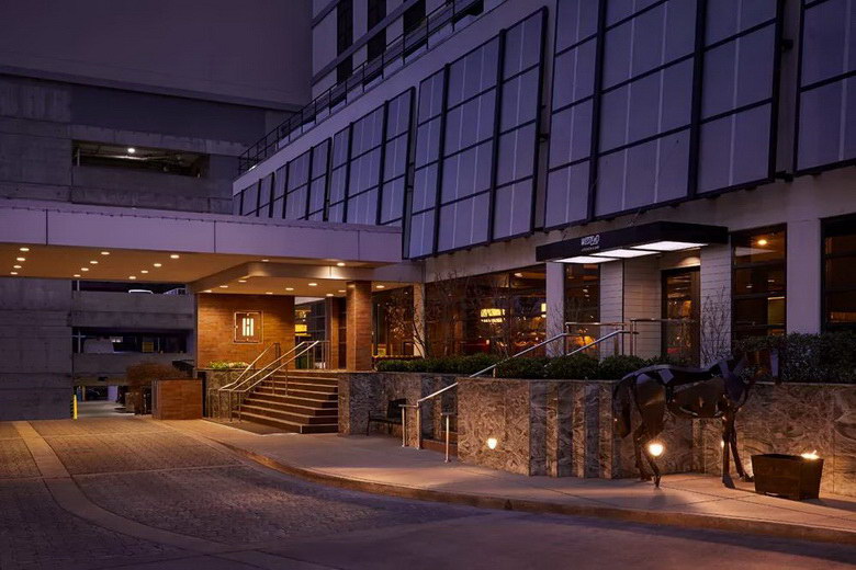 b03.jpg